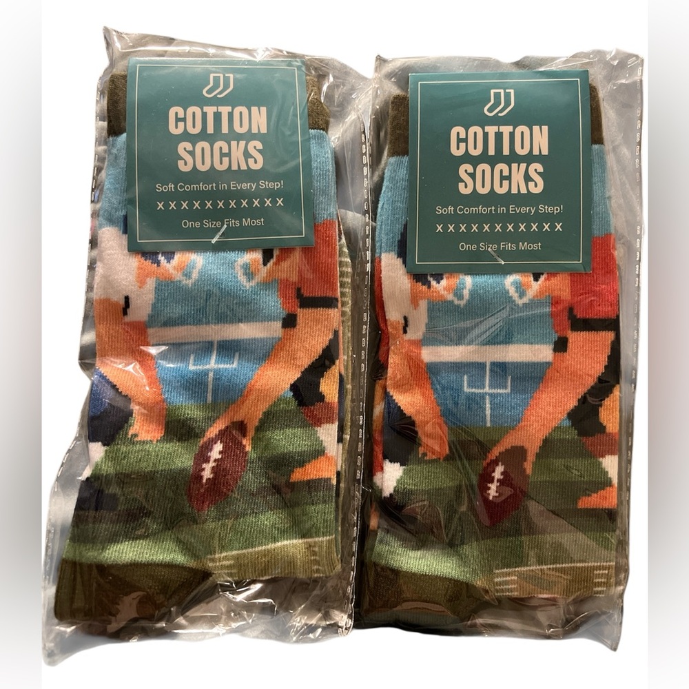 NWT 2 Pair for $16.00 Do Not Disturb I'm Watching Football Novelty Crew Socks